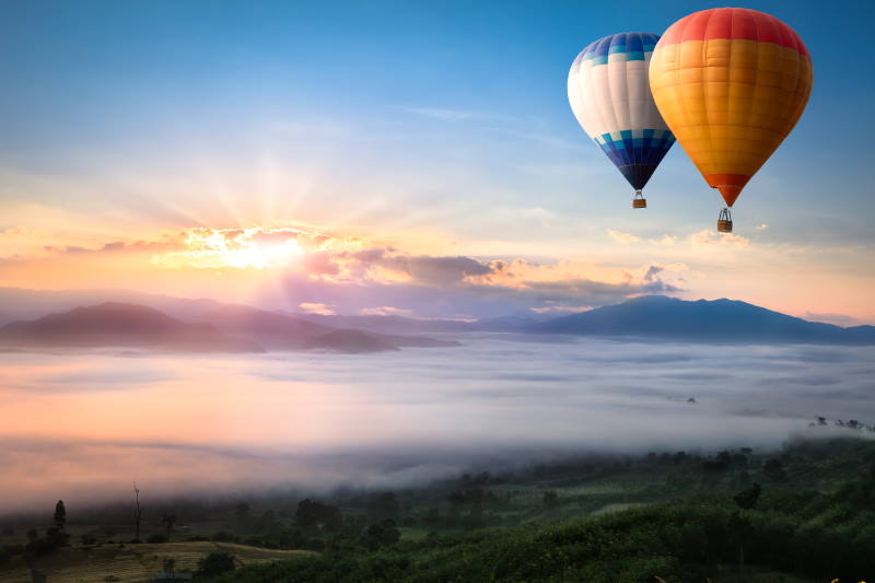 Mit dem Heißluftballon in der Luft