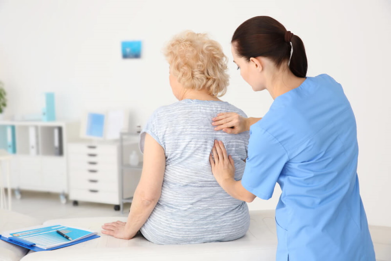 Untersuchung Wirbelsäule bei Verdacht auf Osteoporose